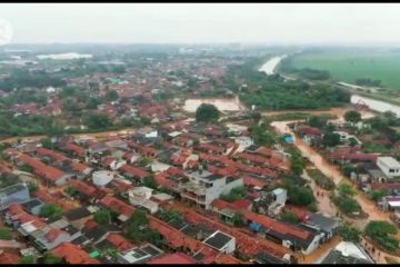 Gubernur Jabar siapkan solusi banjir jangka panjang