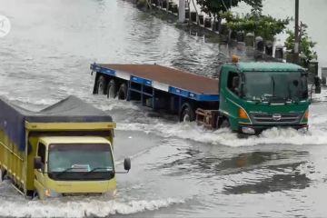 Kurangi risiko bencana, listrik di wilayah terdampak banjir Semarang dipadamkan