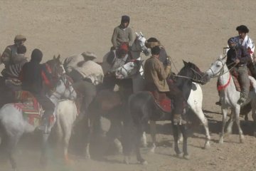 Buzkashi, permainan mahal demi raih kehormatan di negara miskin