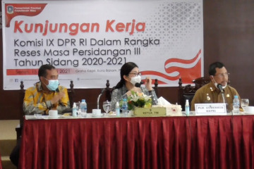 Komisi IX DPR minta Kemenakertrans perhatikan PMI yang pulang