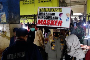 Polda Malut sosialisasi penerapan PPKM berskala mikro di Ternate