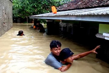 Banjir melanda 18 kecamatan di Indramayu