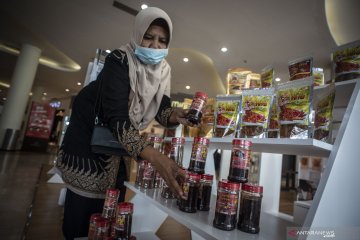 Anggota DPD dorong produk UMKM Belitung segera dapat bantuan ongkir