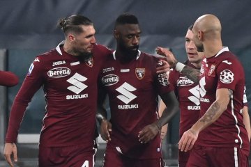 Serie A tak mau tunda laga meski Torino dikarantina