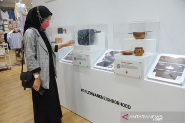 Display UMKM di toko pakaian modern