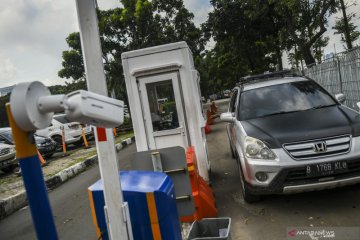 Uji coba insentif parkir untuk kendaraan lulus uji emisi