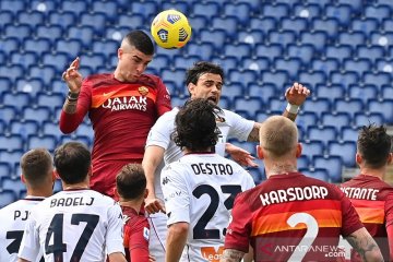 Gol tunggal Gianluca Mancini bawa Roma kalahkan Genoa