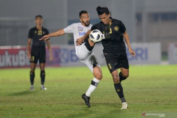Teco dipesani mainkan trio timnas Bali United minimal 45 menit