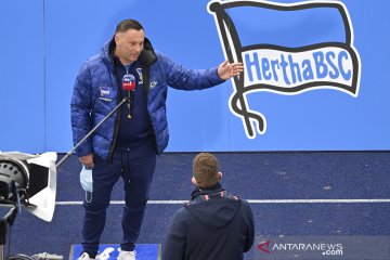 Tim Hertha Berlin diisolasi setelah tiga personelnya positif COVID-19