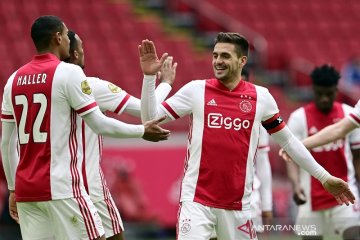 Hasil dan klasemen Liga Belanda: Ajax jaga jarak enam poin atas PSV