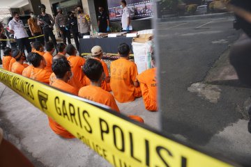 45 pengedar narkoba beromzet ratusan juta ditangkap di Tulungagung