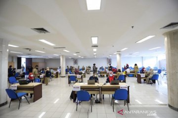 Sembilan instansi ikut vaksinasi di kantor Wali Kota Jakut pada Selasa