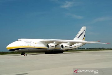 Pesawat Antonov mendarat perdana di Bandara Internasional Yogyakarta