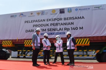 Tiga menteri lepas ekspor produk pertanian di Teluk Lamong