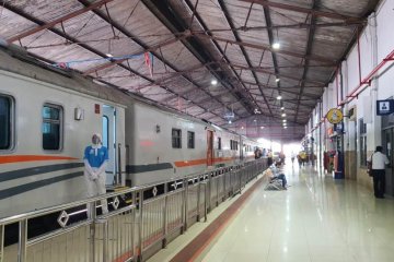 Stasiun Madiun layani 6.910 penumpang KA jarak jauh