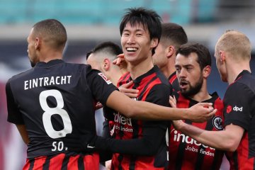 Daichi Kamada mentahkan asa Leipzig juarai liga
