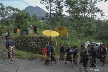 Upacara Labuhan Merapi