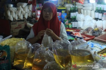 Harga Minyak Goreng Curah Naik Di Padang