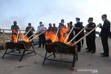 Pemusnahan Alat Tangkap Ikan Negara Asing