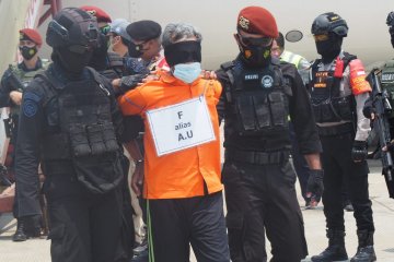 Sepekan, 22 terduga teroris asal Jatim hingga bantahan Edhy Prabowo