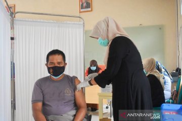 Kemenkes minta puskesmas edukasi masyarakat pentingnya vaksinasi