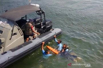 Kopaska: Penyelamatan penumpang kapal saat latihan peperangan laut
