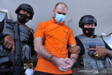 Deportasi Warga Rusia Buronan Interpol 