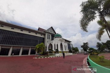 Kejati Kepri periksa 22 mantan anggota DPRD Natuna terkait korupsi