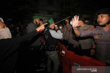 Unjuk Rasa Aktivis Himpunan Mahasiswa Islam