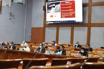 Legislator kurang setuju penghematan anggaran perpustakaan