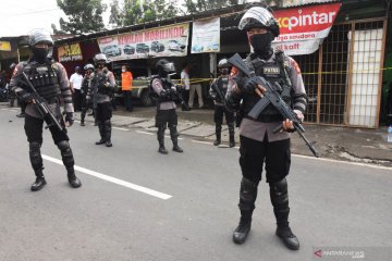 Polisi selidiki kaitan teroris Bekasi-Condet dengan bom Makassar
