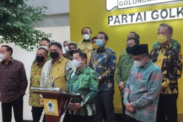 Kemarin, penertiban Partai Demokrat hingga Golkar-PPP banyak kesamaan