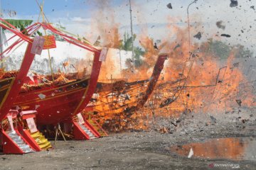 Ritual bakar kapal