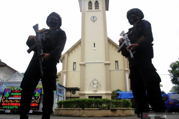 Hoaks! Pengebom gereja di Makassar adalah mantan polisi