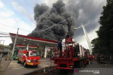 Kebakaran Gudang Palet Plastik