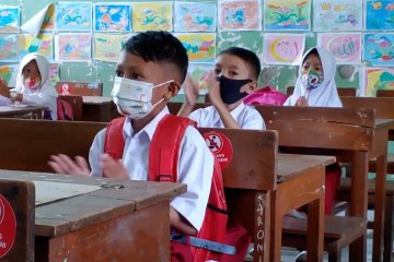 Siswa Kabupaten Batang mulai belajar tatap muka