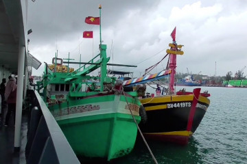 Baharkam tangkap dua kapal ikan Vietnam