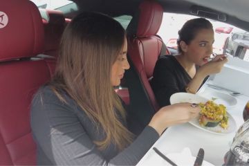 Restoran di Kuwait luncurkan layanan makan dalam mobil