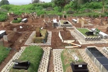 Pemkot Bandung berikan syarat pemindahan makam jenazah COVID-19