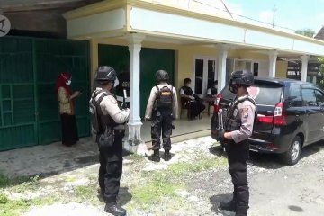 Polisi geledah Kantor Desa Kaligunting terkait dugaan korupsi APBDes