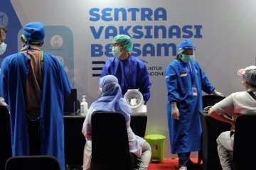 Prokes dan Waste Management di Sentra Vaksinasi Bersama BUMN