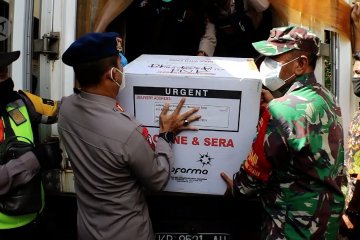 Pemprov Kalbar gunakan stok penyangga untuk vaksinasi 1.700 pedagang pasar