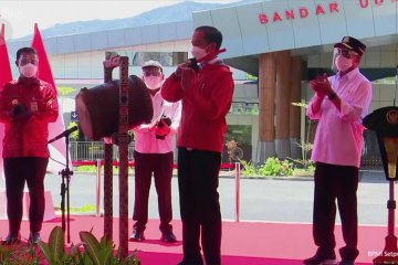 Saat Presiden mulai operasikan Bandara Toraja