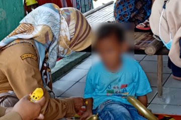 Cilegon bantu anak pecandu aroma bensin