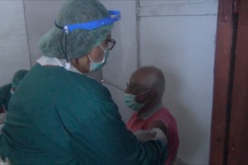 Pemkot Ambon mulai vaksinasi COVID-19 untuk lansia