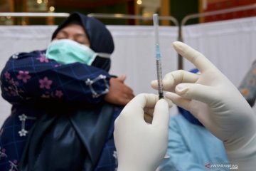 Riau lakukan vaksinasi COVID-19 malam hari saat bulan Ramadhan