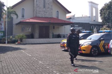 35 Gereja di Kudus mendapat penjagaan polisi selama perayaan Paskah