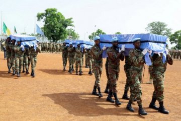 Satu anggota penjaga perdamaian PBB di Mali tewas, empat terluka