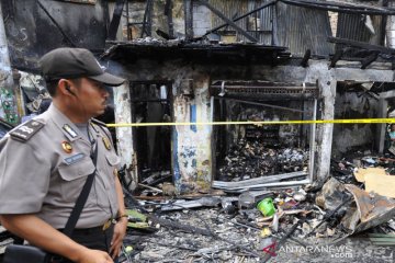 Perobohan Jembatan Kota Paris sedang dikaji