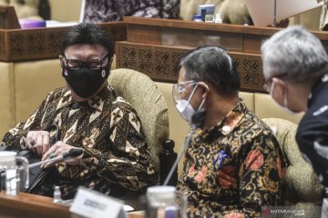 Anggaran membengkak Rp3T per bulan jika honorer diangkat langsung